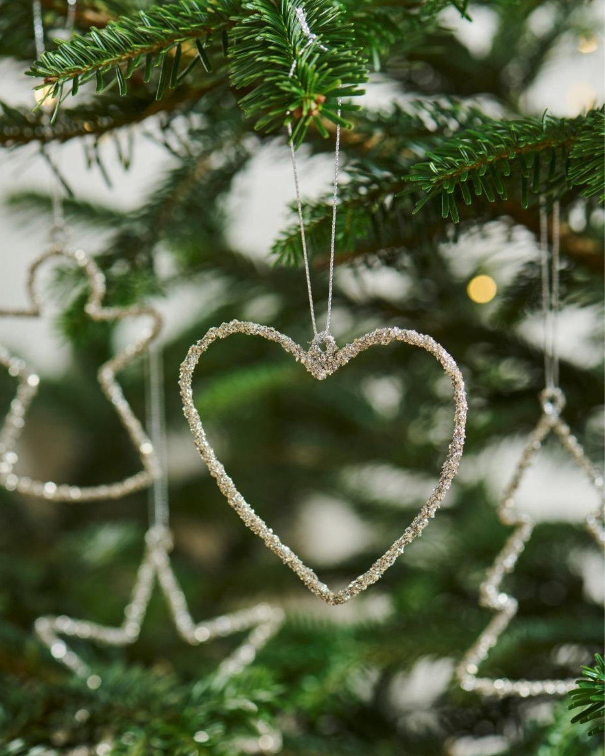 Julepynt til ophæng 4 ass m/sølvglitter