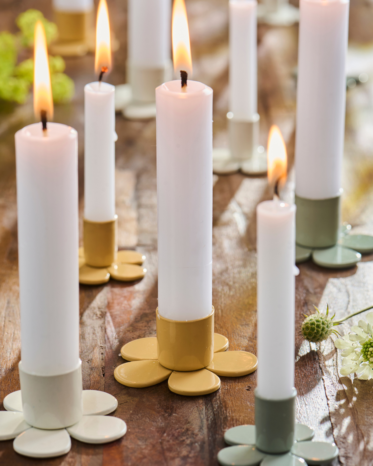 Lysestage blomst 2,2 cm – Butter Cream